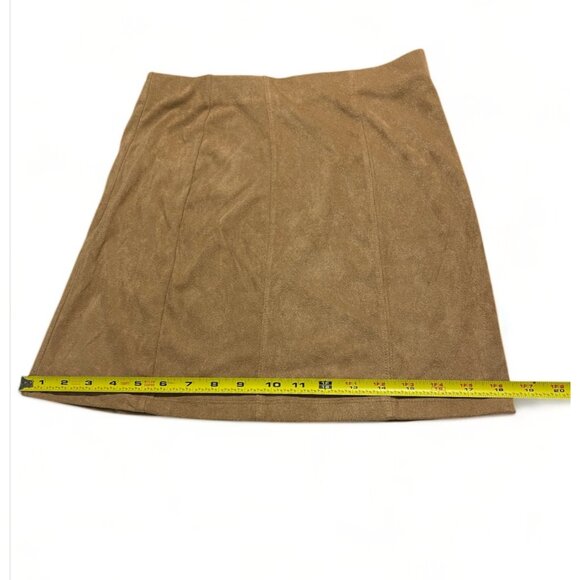 Hippie Rose Juniors' Faux-Suede Mini Skirt - Camel Tan, Size S, New - Picture 6 of 8